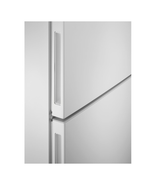 Electrolux LNC7ME32W2 Freestanding – image 7