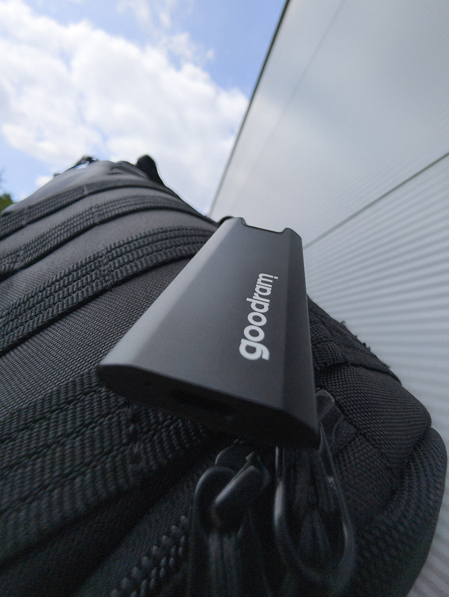 Goodram SSDR-GMRE-02T-K0 external solid state drive 2 TB 3.2 Gen 2 (3.1 Gen 2) Black image 7