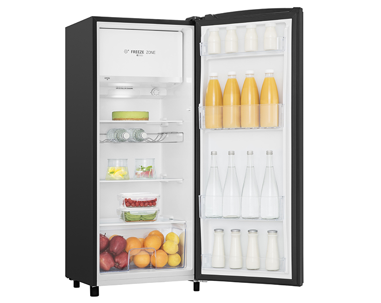 Hisense RR220D4AB21 combi-fridge Freestanding – image 4