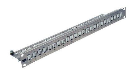 3M DE620045356 pistikupesa 1U