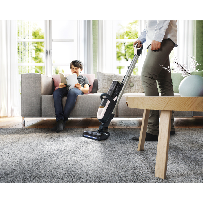 Electrolux PF91-ALRGY Stick vacuum Battery Wet Bagless – image 2