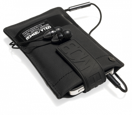 Golla Prague mobile phone case Pouch case Black – image 2