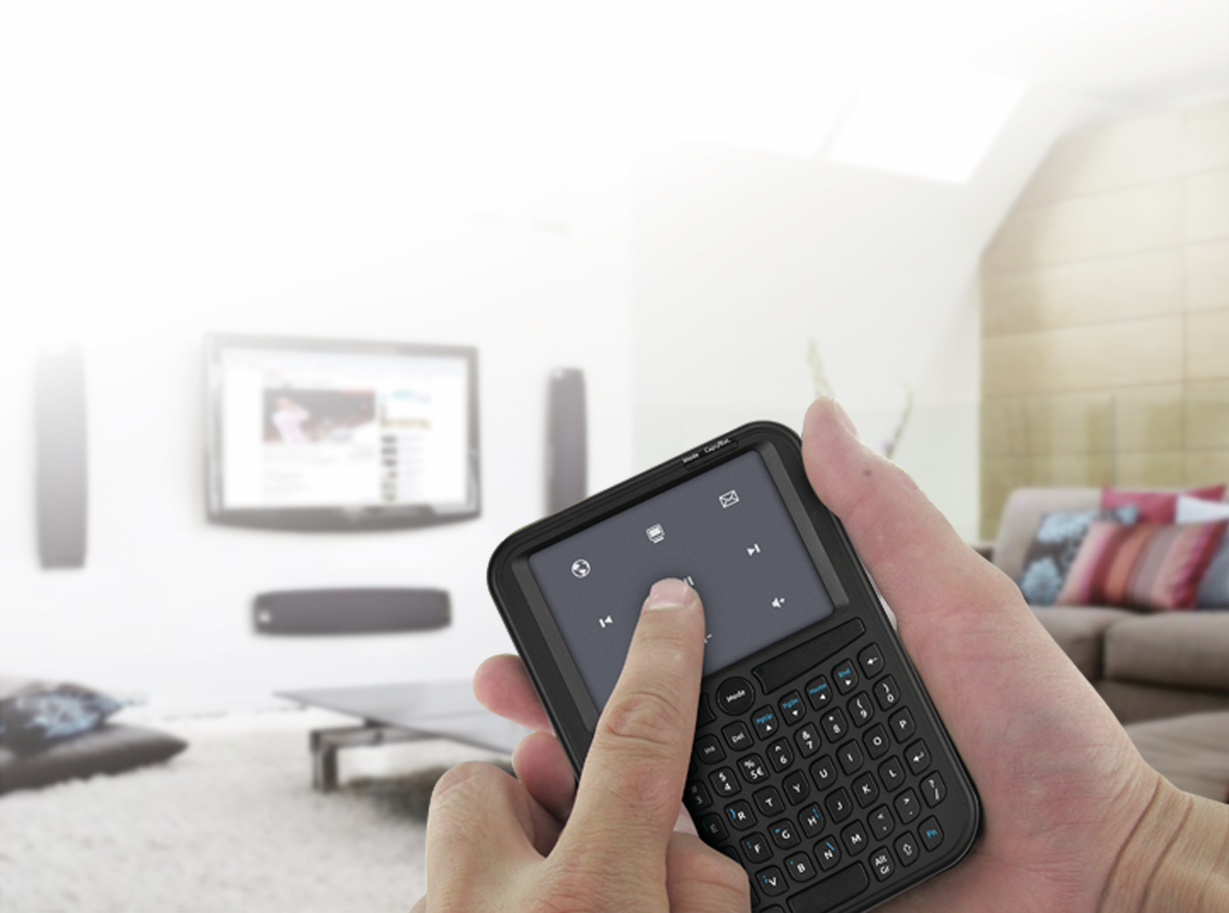 Trust Handheld Wireless Keyboard & Touchpad – image 3