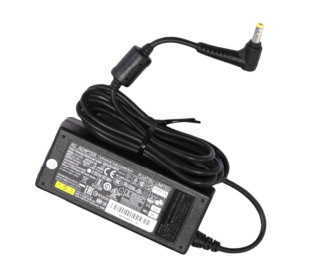 Fujitsu S26361-F5000-P3 power adapter/inverter Indoor