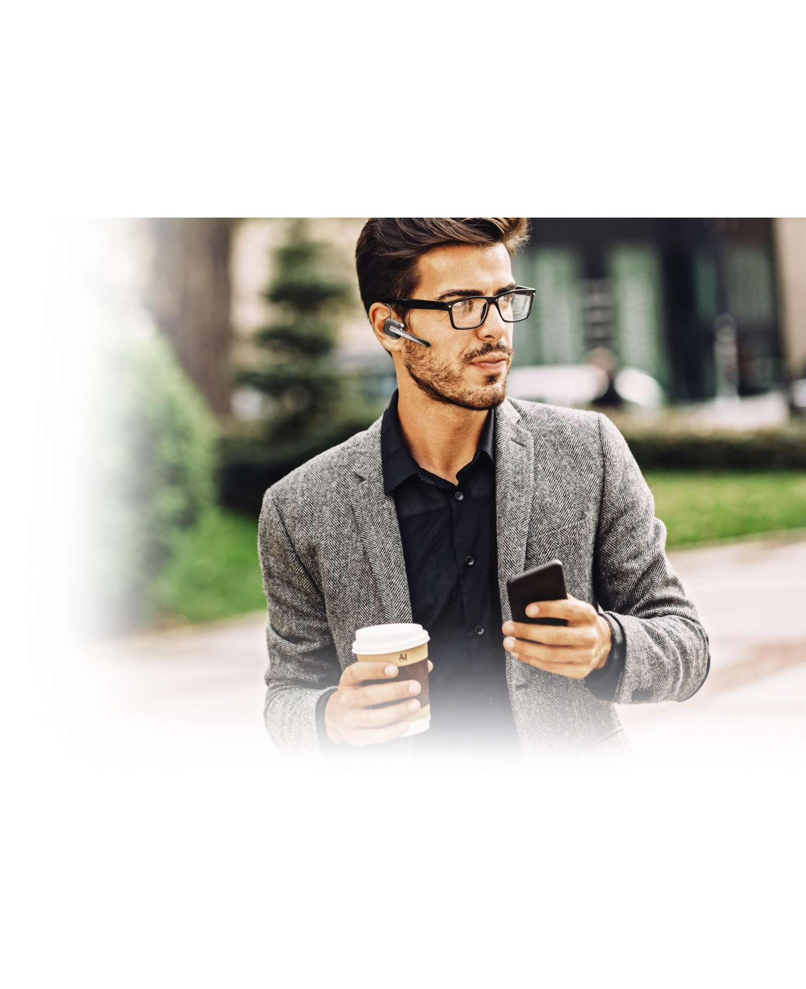 Cellularline Master Headset - Universal Ergonomic mono Bluetooth® headset with faux leather finish – image 2