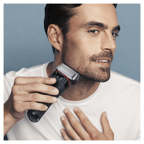 Braun Series 8 8340s Next Generation, Electric Shaver, Charging Stand, Fabric Case, Black – image 2
