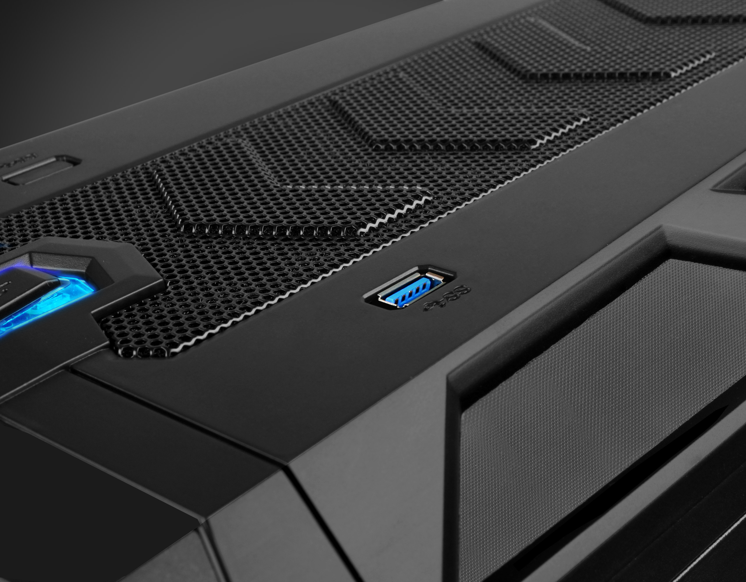 itek ZEERO Midi Tower Black image 4