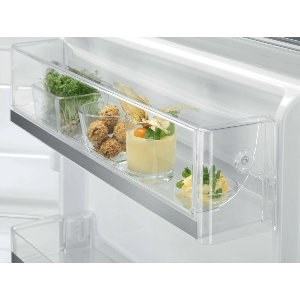 Electrolux LXB1AE13W0 fridge Freestanding – image 6