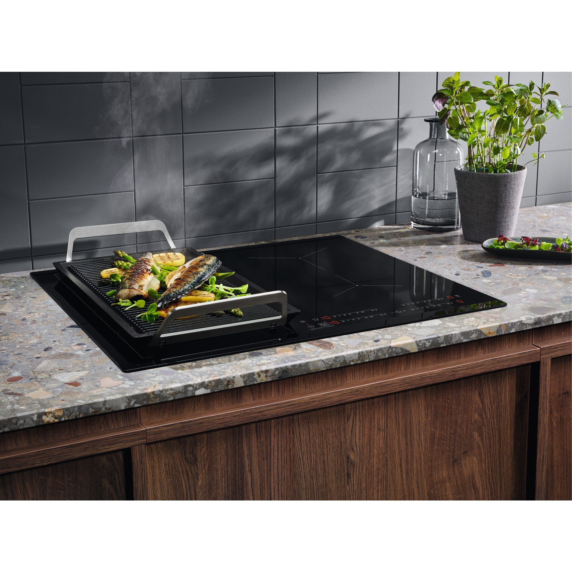 Electrolux EIV654 Black Built-in – image 4