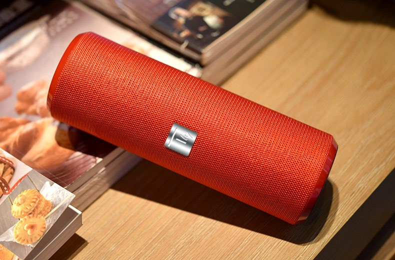 Techly Portable Bluetooth Tube Speaker with FM Radio MicroSD Reader USB – image 5
