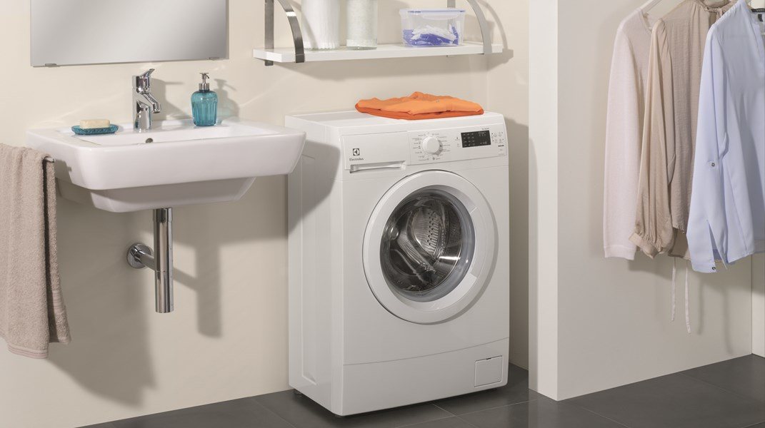 Electrolux EWS1042EDU washing machine Front-load – image 2