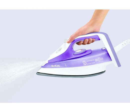 Tefal Ultragliss Dry & Steam iron Ultragliss soleplate – image 3