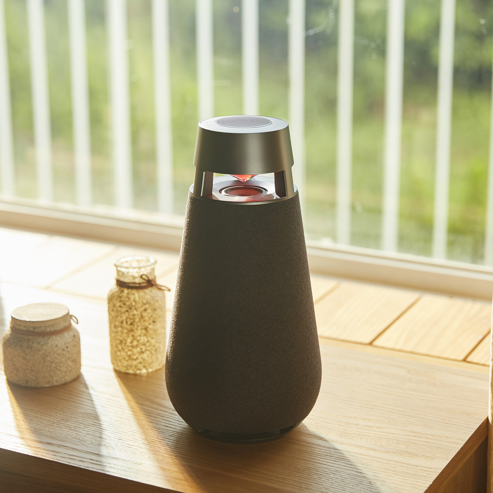 LG XBOOM 360 XO3 – image 5