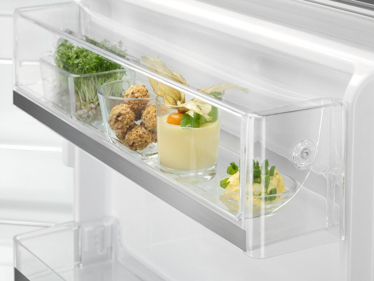 Electrolux LXB1AE15W1 fridge Freestanding – image 3
