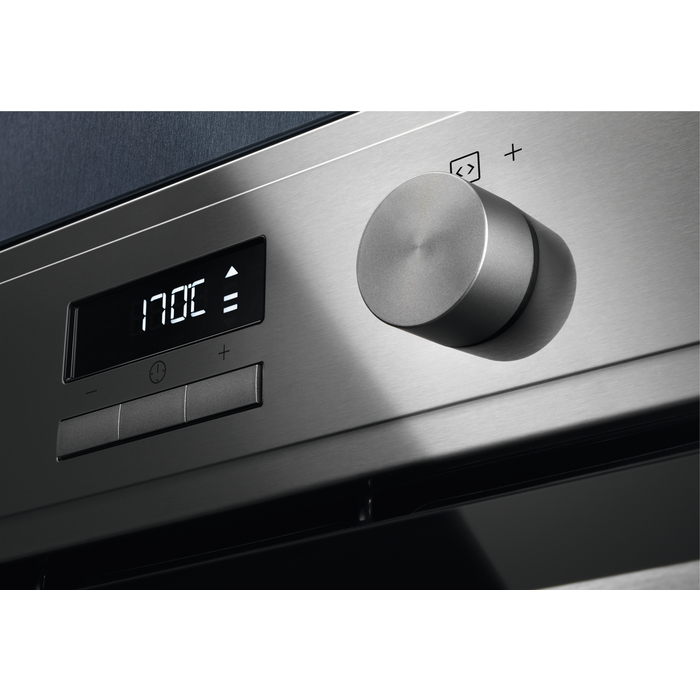 Electrolux EOF4P04X 72 L Stainless steel – image 3