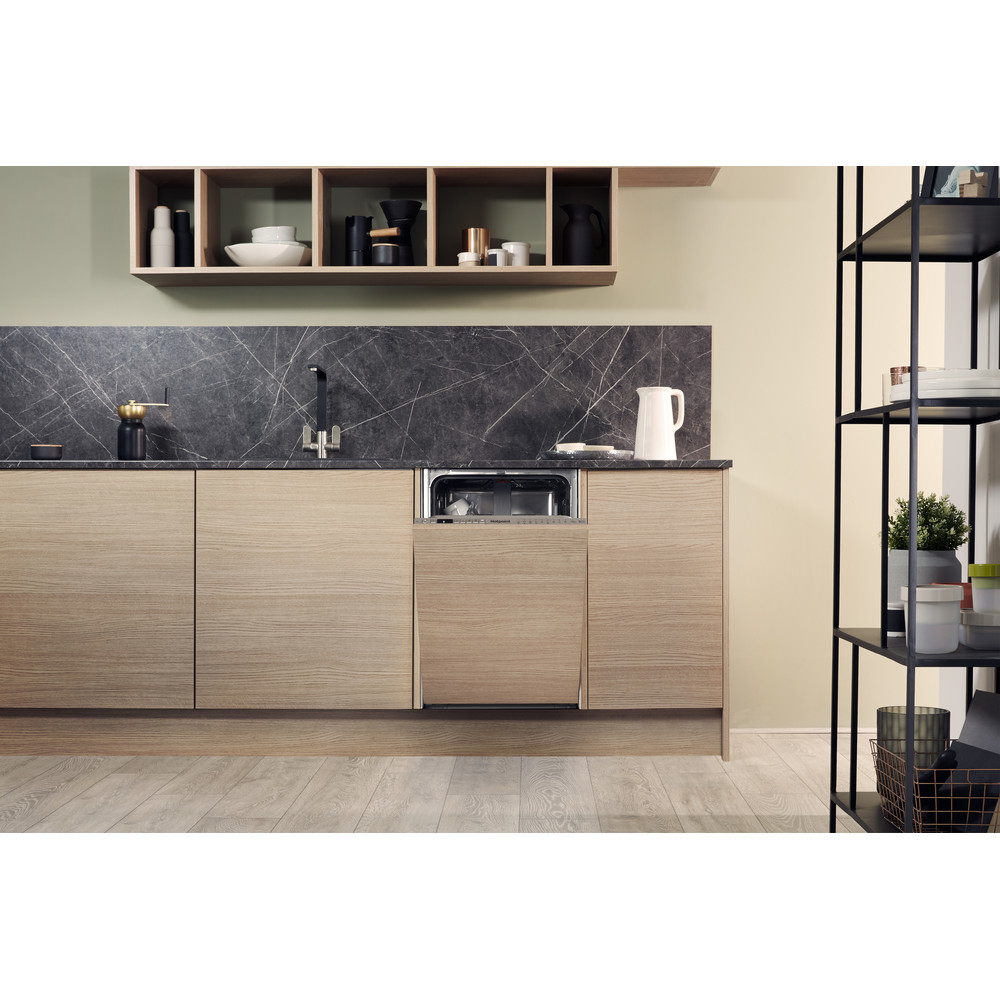 Hotpoint HSIO 3T223 WCE UK – image 5