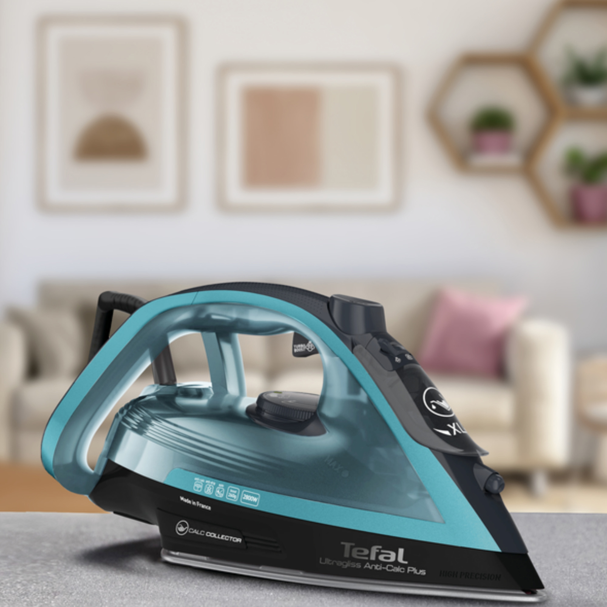 Tefal FV6848G0 iron Steam iron Durilium Airglide soleplate – image 6
