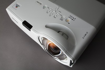 Epson EB-410W [240v] with Educ Lamp Warranty – image 4