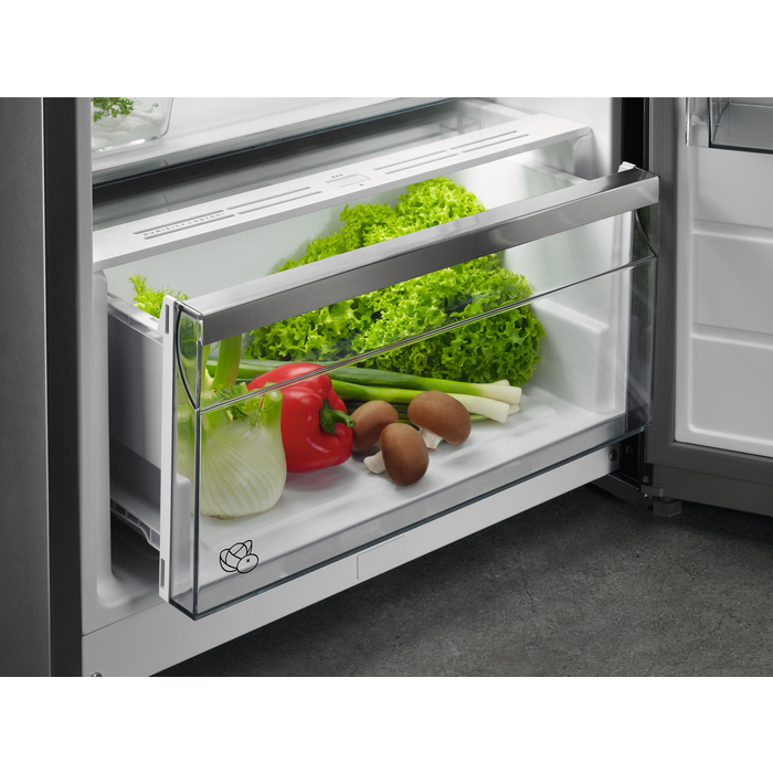 AEG RKB638E2MX fridge Freestanding – image 3