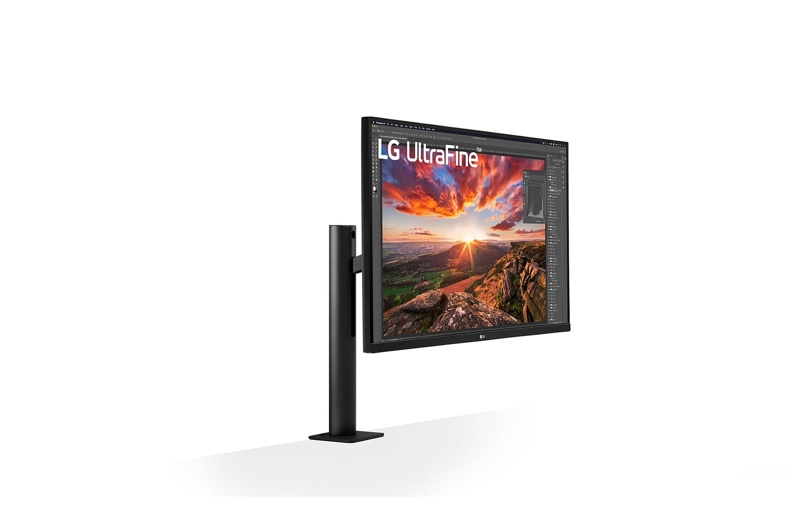 LG 32UN880-B computer monitor – image 3