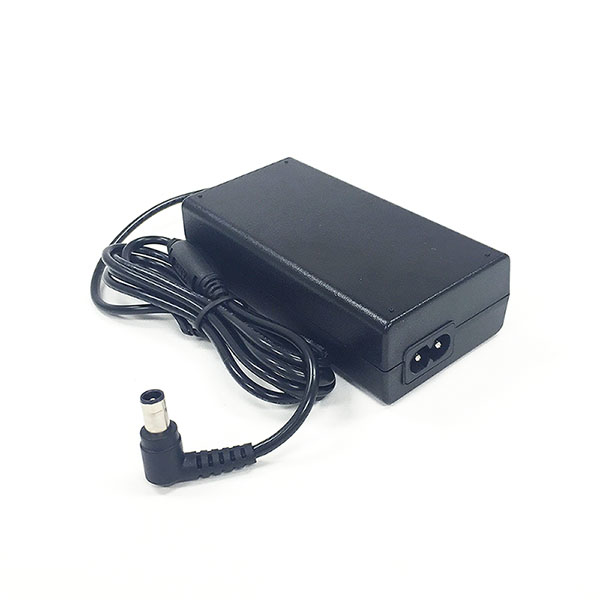 Samsung BN44-00799A power adapter/inverter Black