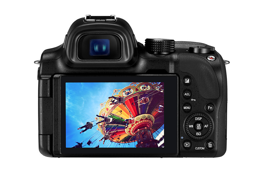 Samsung 30 + 18-200mm – image 5