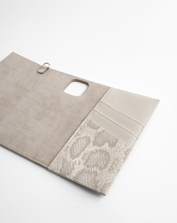 iDeal of Sweden SIGNATURE CLUTCH – image 2