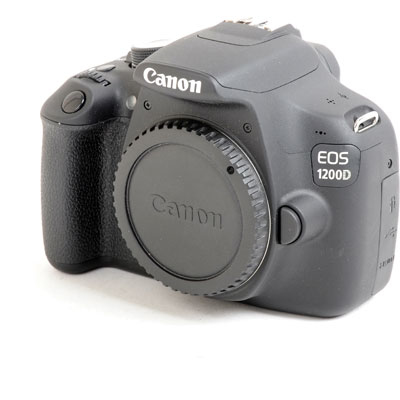 Canon 1200D + EF-S 18-55 – image 1