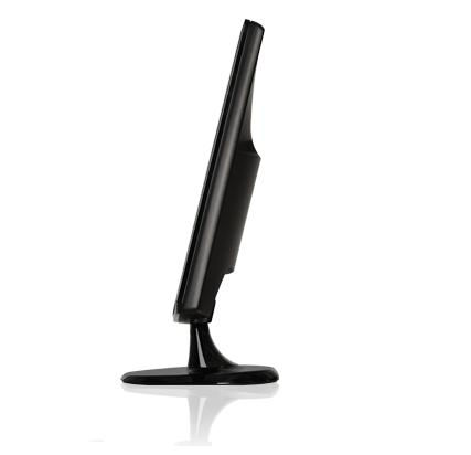 LG W1943TE-PF computer monitor – image 2