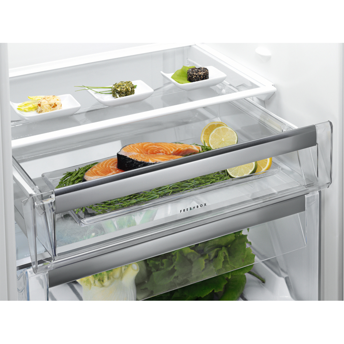 AEG S83820CTWF Freestanding – image 2