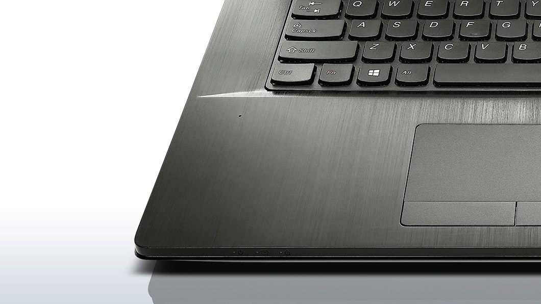 Lenovo Essential G700 Intel® Core™ i5 i5-3230M Laptop – image 9
