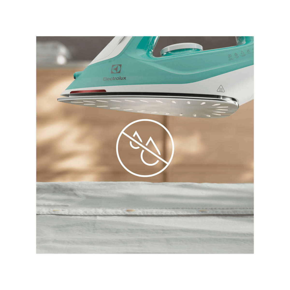 Electrolux E5SI2-2AM Steam iron Stainless Steel soleplate – image 6