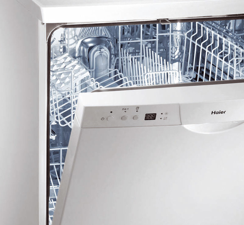Haier DW12-TFE3 dishwasher Freestanding 12 place settings – image 4