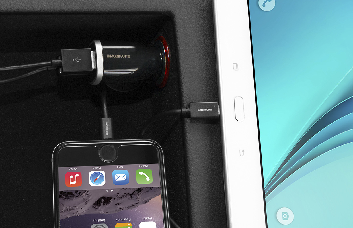 Mobiparts Car Charger Dual USB 2.4A + USB-C Cable Black – image 4
