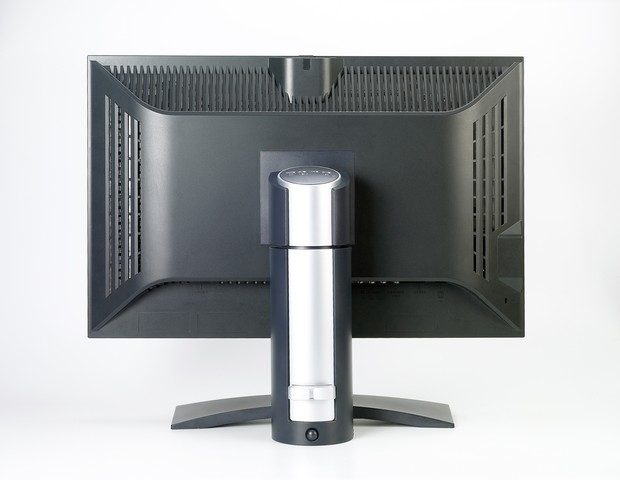 BenQ FP241W computer monitor – image 6