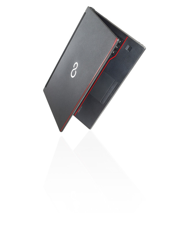 Fujitsu LIFEBOOK E547 Intel® Core™ i3 i3-7100U Laptop – image 4