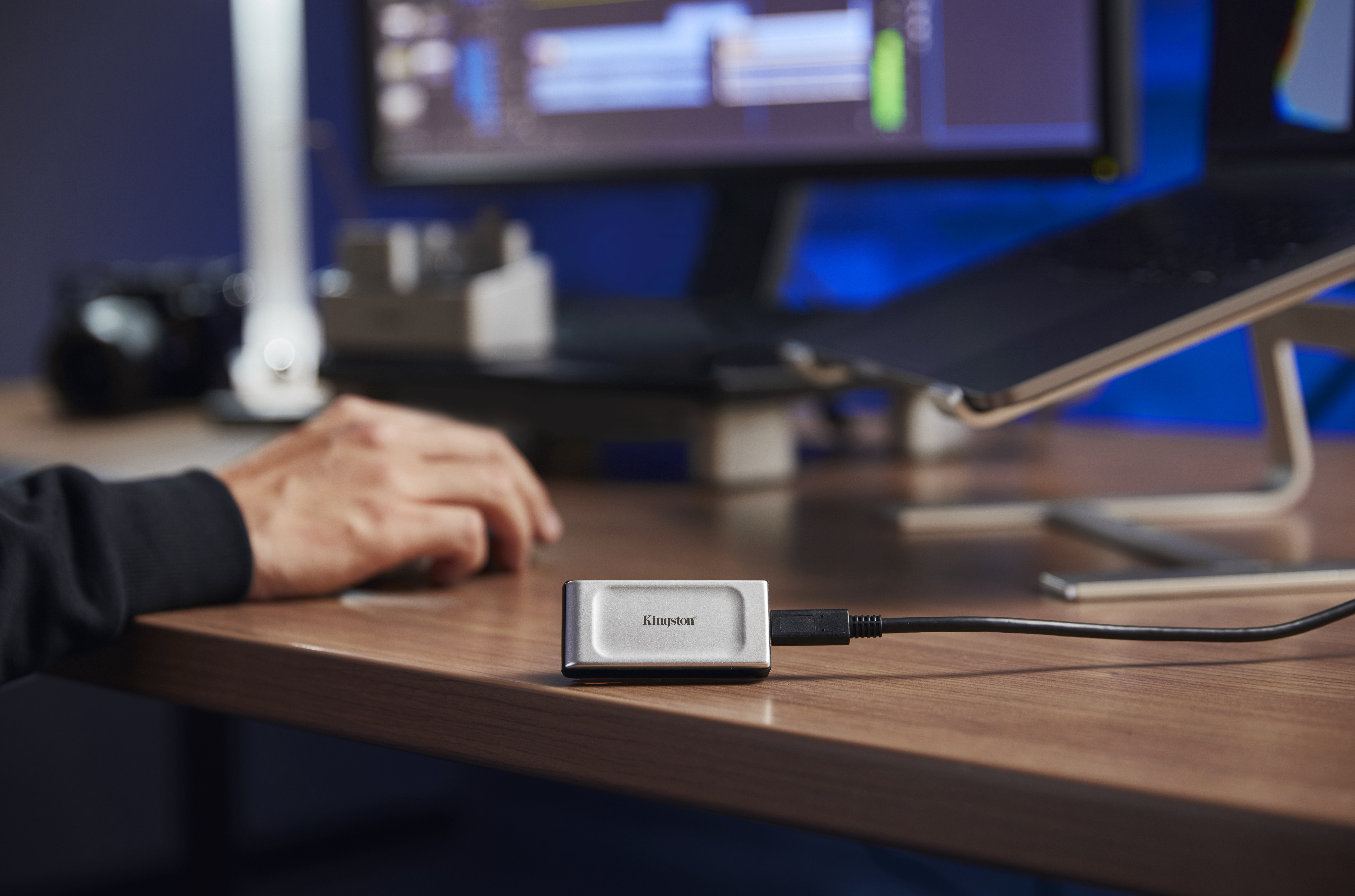 Kingston Technology 1000G PORTABLE SSD XS2000. SSD capacity: 1 TB. USB connector: USB Type-C, USB version: 3.2 Gen 2 (3.1 