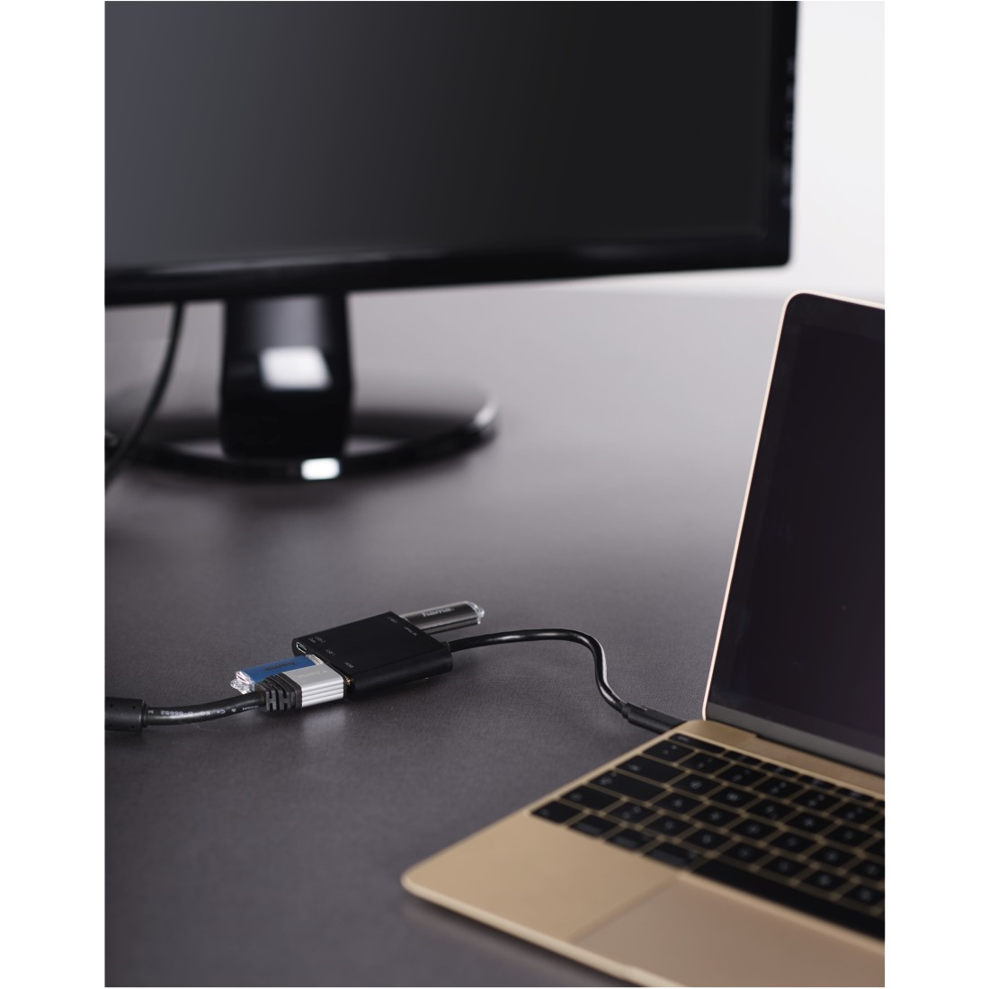 Hama 00135729 laptop dock/port replicator Black – image 4