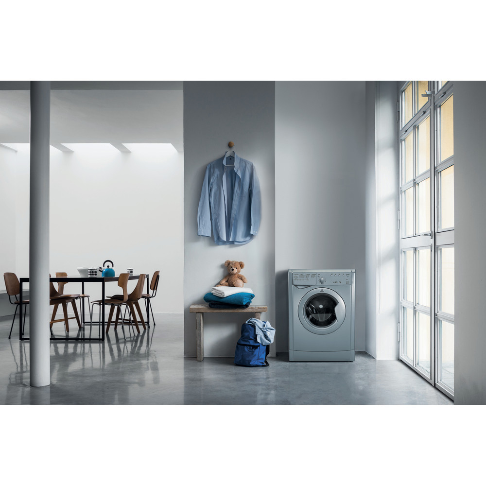 Indesit IDVL 75 BRS.9 UK – image 3