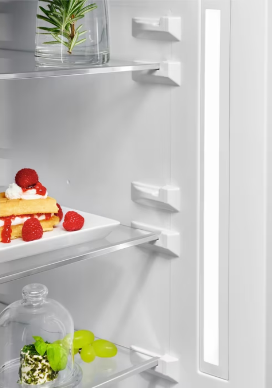 AEG Series 8000 RCB736E7ML Freestanding – image 9