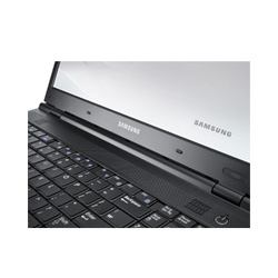 Samsung P NP-P580-JS05ZA laptop Intel® Core™ i3 i3-380M – image 3