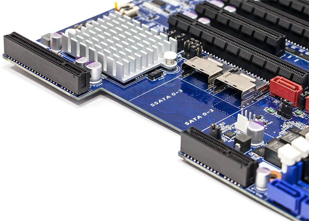 GIGABYTE MD60-SC0 Intel® C612 LGA 2011-v3 Extended ATX – image 5