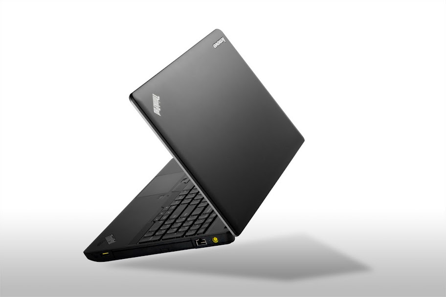 Lenovo Edge E530 + ThinkVision LS2421p – image 5