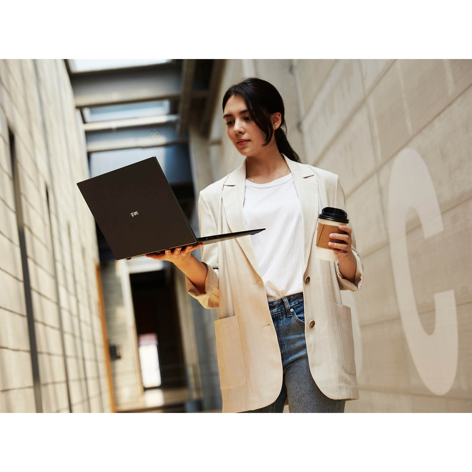 LG Gram 16Z90RU-G.AA58D laptop Intel® Core™ i5 i5-1334U – image 5