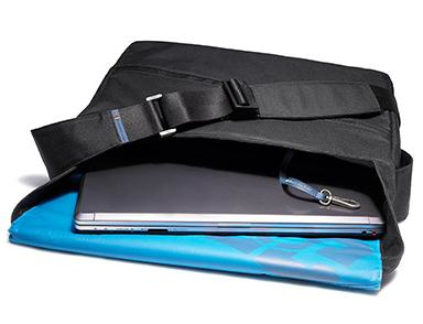 Golla Laptop Bag - Asymmetric 17.3" – image 2