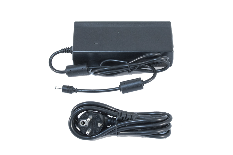 Chieftec CDP-120ITX power adapter/inverter Indoor – image 3