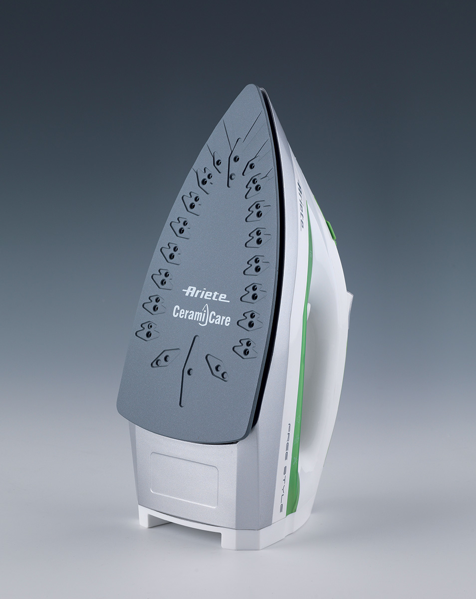 Ariete 6236 Dry & Steam iron Ceramic soleplate – image 3