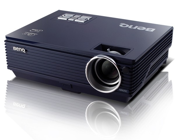 BenQ MP620c + Ersatzlampe gratis – image 1