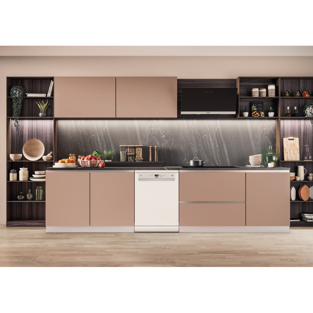 Hotpoint MaxiSpace Freestanding Dishwasher H7FHS51WUK – image 8