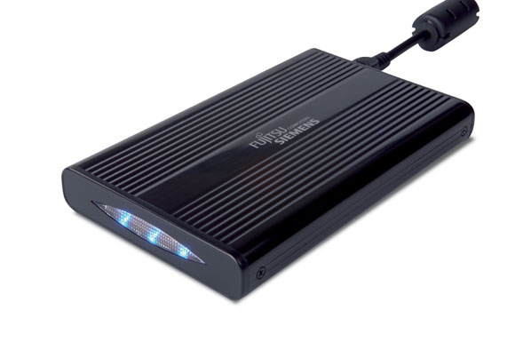 Fujitsu STORAGEBIRD SOLO 20-U 250 GB - with AC adapter
